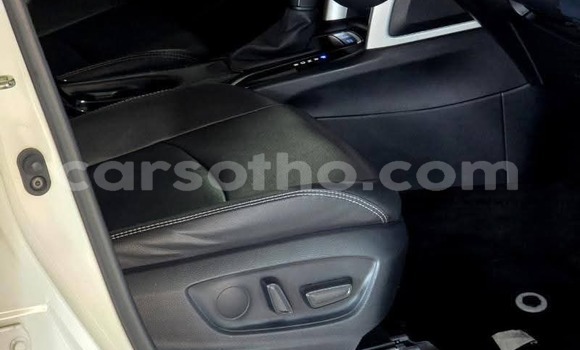 Acheter Occasion Voiture Toyota Corolla Cross Noir à Maseru, Maseru Acheter Occasion Voiture Toyota Corolla Cross Noir à Maseru, Maseru