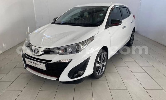 Sayi Na hannu Toyota Yaris Black Mota in Maseru a Maseru Sayi Na hannu Toyota Yaris Black Mota in Maseru a Maseru