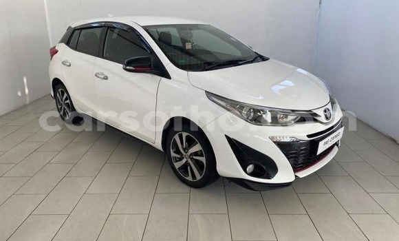 Sayi Na hannu Toyota Yaris Black Mota in Maseru a Maseru Sayi Na hannu Toyota Yaris Black Mota in Maseru a Maseru