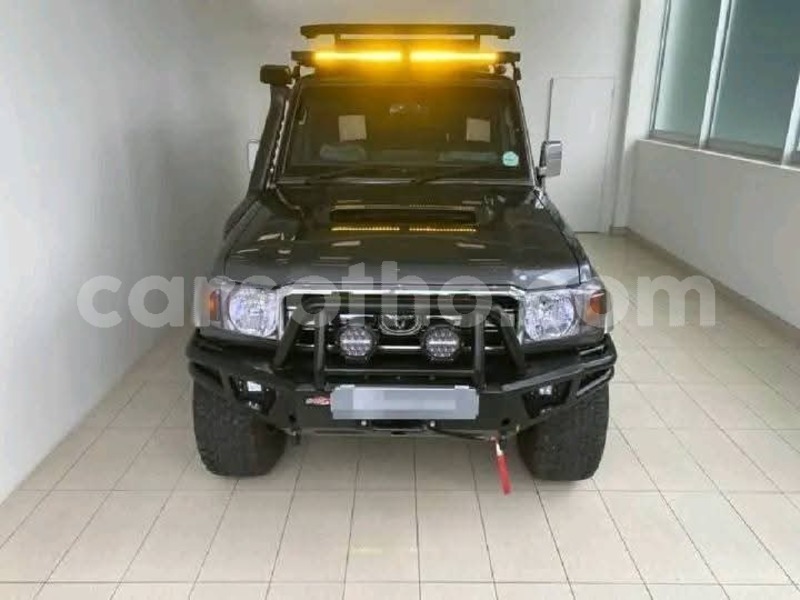 Big with watermark toyota land cruiser mafeteng thaba tseka 30188