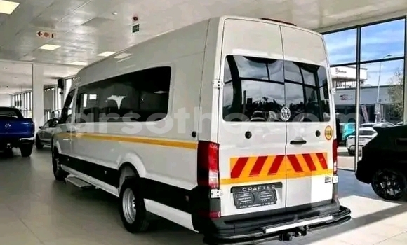 Sayi Na hannu Volkswagen EuroVan Black Mota in Maseru a Maseru Sayi Na hannu Volkswagen EuroVan Black Mota in Maseru a Maseru