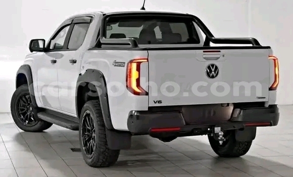 Sayi Na hannu Volkswagen Amarok Black Mota in Maseru a Maseru Sayi Na hannu Volkswagen Amarok Black Mota in Maseru a Maseru