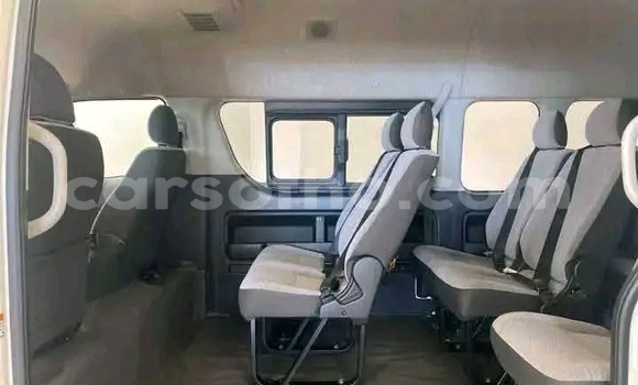 Sayi Na hannu Toyota Hiace Black Mota in Maseru a Maseru Sayi Na hannu Toyota Hiace Black Mota in Maseru a Maseru