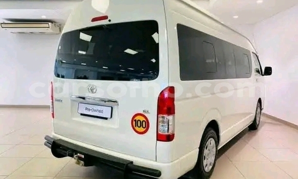 Sayi Na hannu Toyota Hiace Black Mota in Maseru a Maseru Sayi Na hannu Toyota Hiace Black Mota in Maseru a Maseru