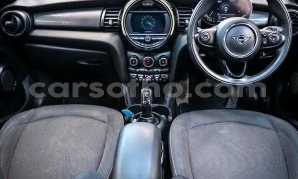 Sayi Na hannu Mini Cooper Black Mota in Maseru a Maseru Sayi Na hannu Mini Cooper Black Mota in Maseru a Maseru