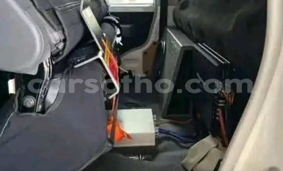 Sayi Na hannu Toyota Land Cruiser Black Mota in Maseru a Maseru Sayi Na hannu Toyota Land Cruiser Black Mota in Maseru a Maseru