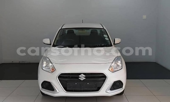 Sayi Na hannu Suzuki Dzire White Mota in Maseru a Maseru Sayi Na hannu Suzuki Dzire White Mota in Maseru a Maseru