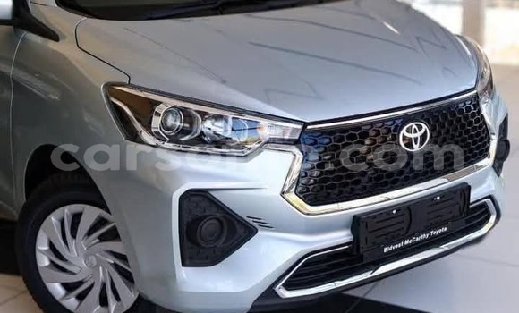 Sayi Na hannu Toyota Raum Black Mota in Maseru a Maseru Sayi Na hannu Toyota Raum Black Mota in Maseru a Maseru