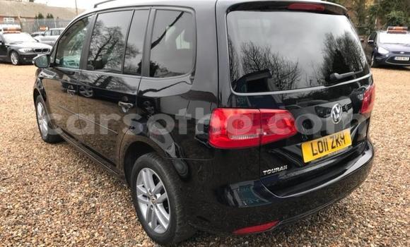اشتري مستعمل Volkswagen Touran Black سيارة في Butha–Buthe في Thaba-Tseka اشتري مستعمل Volkswagen Touran Black سيارة في Butha–Buthe في Thaba-Tseka