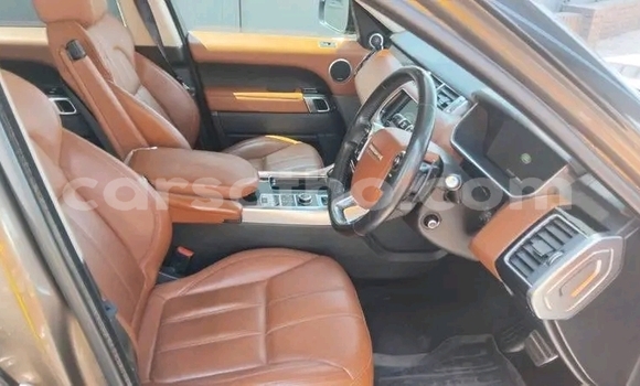 Sayi Na hannu Land Rover Range Rover Sport Silver Mota in Maseru a Maseru Sayi Na hannu Land Rover Range Rover Sport Silver Mota in Maseru a Maseru