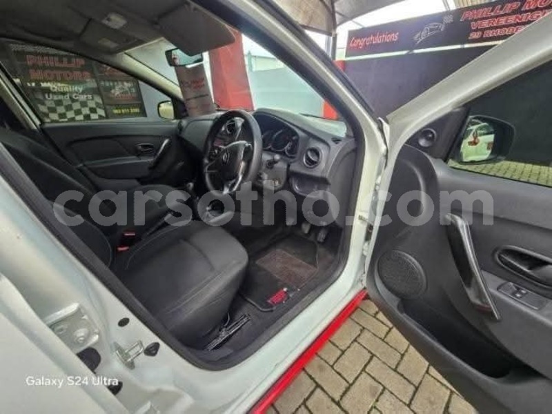 Big with watermark renault sandero maseru maseru 30247