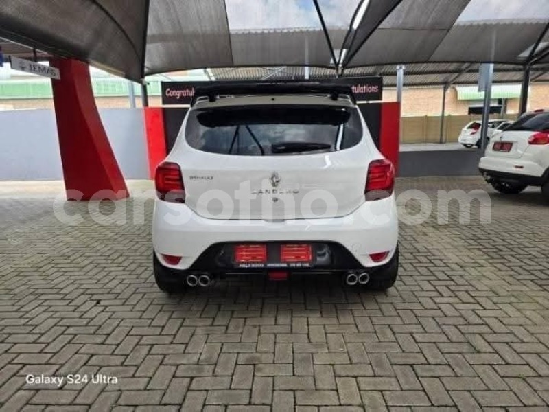 Big with watermark renault sandero maseru maseru 30247