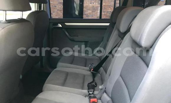 Sayi Na hannu Volkswagen Touran Silver Mota in Mafeteng a Mafeteng Sayi Na hannu Volkswagen Touran Silver Mota in Mafeteng a Mafeteng