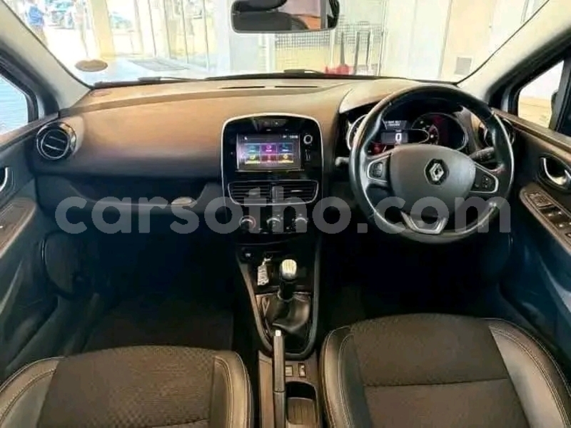 Big with watermark renault clio maseru maseru 30252