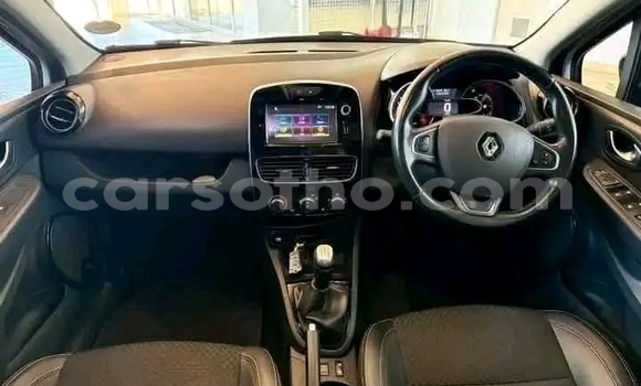 اشتري مستعمل Renault Clio Black سيارة في Maseru في Maseru اشتري مستعمل Renault Clio Black سيارة في Maseru في Maseru