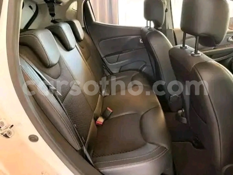 Big with watermark renault clio maseru maseru 30252