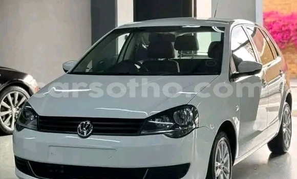Sayi Na hannu Volkswagen Polo White Mota in Maseru a Maseru Sayi Na hannu Volkswagen Polo White Mota in Maseru a Maseru