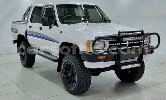 Acheter Occasion Voiture Toyota Hilux Blanc à Maseru, Maseru Acheter Occasion Voiture Toyota Hilux Blanc à Maseru, Maseru