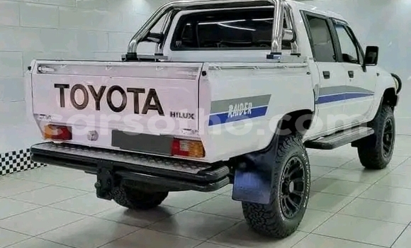 Acheter Occasion Voiture Toyota Hilux Blanc à Maseru, Maseru Acheter Occasion Voiture Toyota Hilux Blanc à Maseru, Maseru