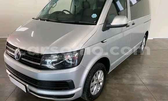 اشتري مستعمل Volkswagen Caravelle Silver سيارة في Maseru في Maseru اشتري مستعمل Volkswagen Caravelle Silver سيارة في Maseru في Maseru