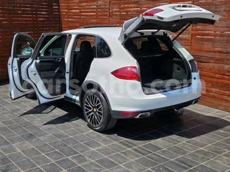 Big with watermark porsche cayenne maseru maseru 30260