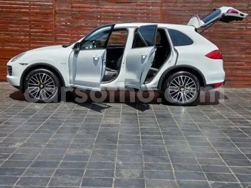 Big with watermark porsche cayenne maseru maseru 30260