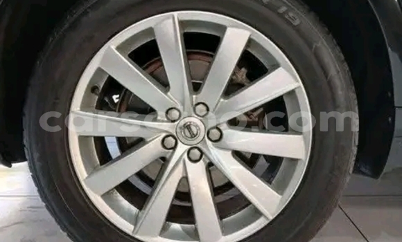 Buy Used Volvo XC90 Black Car in Maseru in Maseru Buy Used Volvo XC90 Black Car in Maseru in Maseru