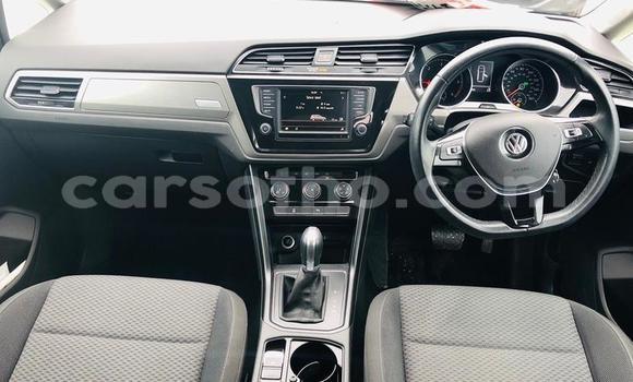 اشتري مستعمل Volkswagen Touran Blue سيارة في Mohale's Hoek في Mohale's Hoek اشتري مستعمل Volkswagen Touran Blue سيارة في Mohale's Hoek في Mohale's Hoek