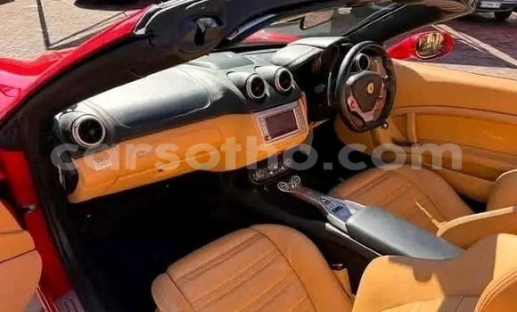 Acheter Occasion Voiture Ferrari California Rouge à Maseru, Maseru Acheter Occasion Voiture Ferrari California Rouge à Maseru, Maseru