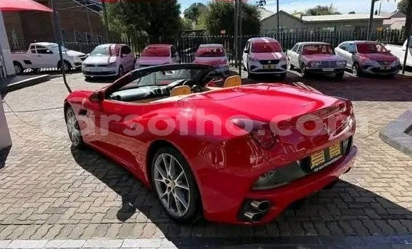 Acheter Occasion Voiture Ferrari California Rouge à Maseru, Maseru Acheter Occasion Voiture Ferrari California Rouge à Maseru, Maseru