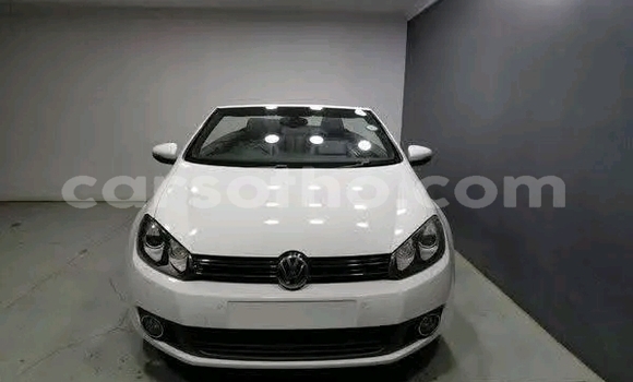 اشتري مستعمل Volkswagen Golf White سيارة في Maseru في Maseru اشتري مستعمل Volkswagen Golf White سيارة في Maseru في Maseru