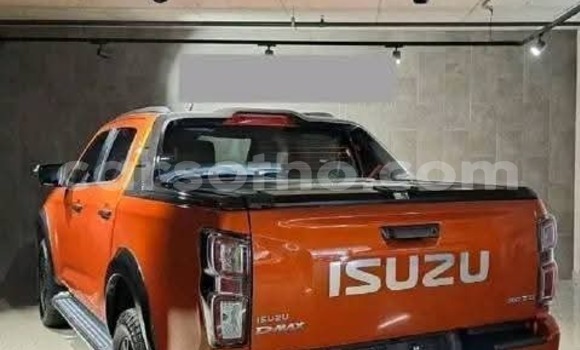 Buy Used Isuzu V-Cross 4x4 Other Car in Maseru in Maseru Buy Used Isuzu V-Cross 4x4 Other Car in Maseru in Maseru