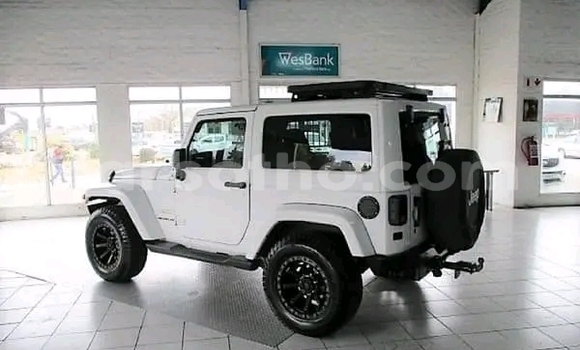 Buy Used Jeep Wrangler White Car in Maseru in Maseru Buy Used Jeep Wrangler White Car in Maseru in Maseru