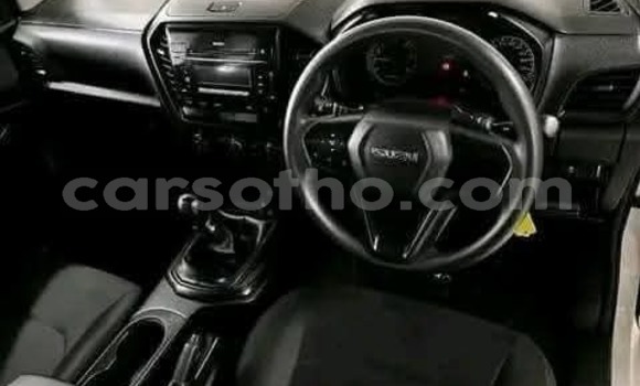 Acheter Occasion Voiture Isuzu D–MAX Blanc à Maseru, Maseru Acheter Occasion Voiture Isuzu D–MAX Blanc à Maseru, Maseru
