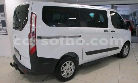 اشتري مستعمل Ford Tourneo Custom White سيارة في Maseru في Maseru اشتري مستعمل Ford Tourneo Custom White سيارة في Maseru في Maseru