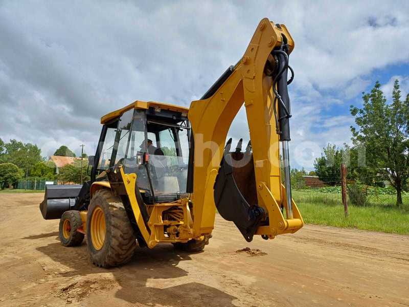 Big with watermark caterpillar 120 maseru maseru 30295