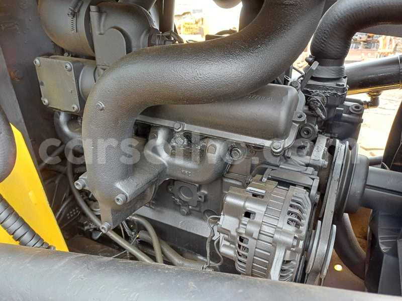 Big with watermark caterpillar 120 maseru maseru 30295