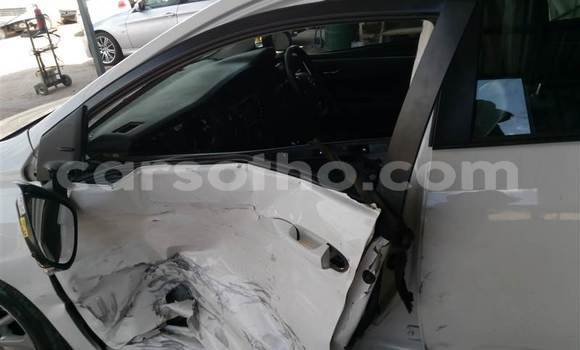 Acheter Occasion Voiture Toyota Corolla Blanc à Maseru, Maseru Acheter Occasion Voiture Toyota Corolla Blanc à Maseru, Maseru