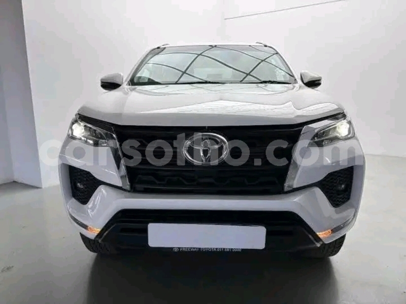 Big with watermark toyota fortuner maseru maseru 30305