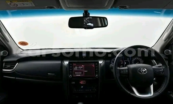 Buy Used Toyota Fortuner White Car in Maseru in Maseru Buy Used Toyota Fortuner White Car in Maseru in Maseru