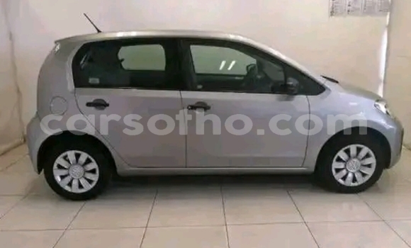اشتري مستعمل Volkswagen up! Silver سيارة في Maseru في Maseru اشتري مستعمل Volkswagen up! Silver سيارة في Maseru في Maseru