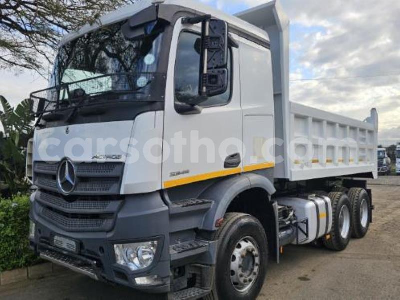 Big with watermark mercedes benz tipper maseru maseru 30309