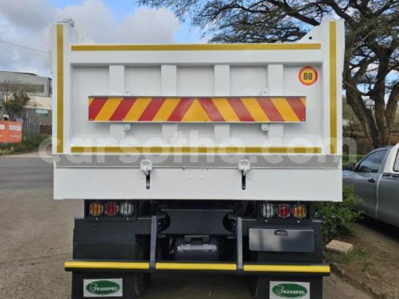 Big with watermark mercedes benz tipper maseru maseru 30309