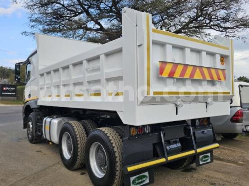 Big with watermark mercedes benz tipper maseru maseru 30309