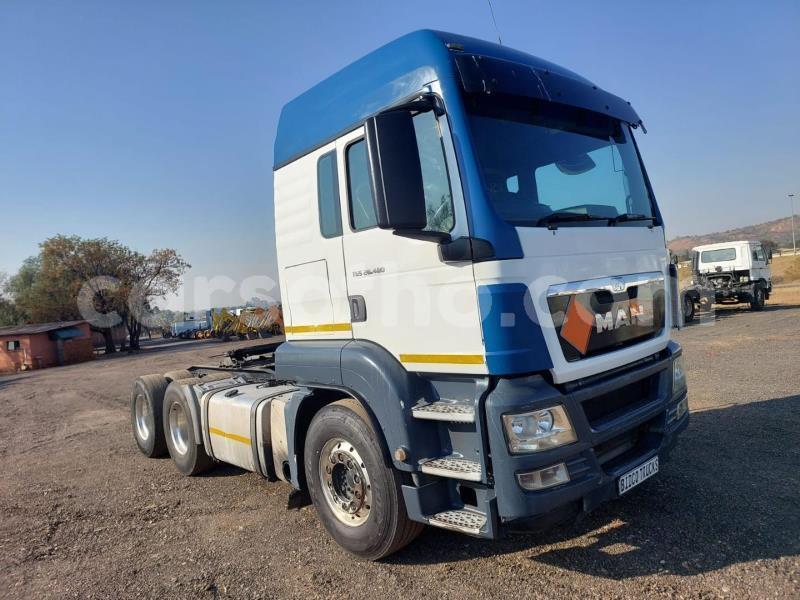 Big with watermark man silent maseru maseru 30310