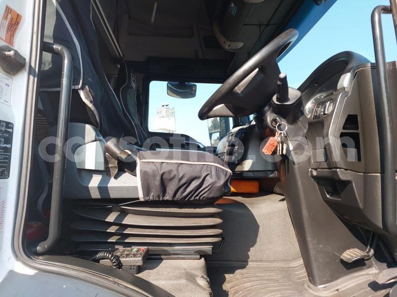 Big with watermark man silent maseru maseru 30310