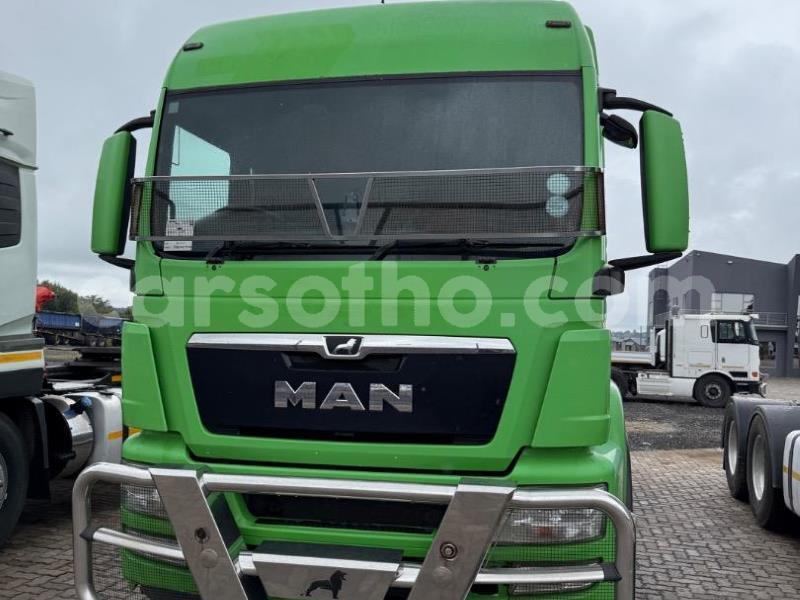 Big with watermark man silent maseru maseru 30312