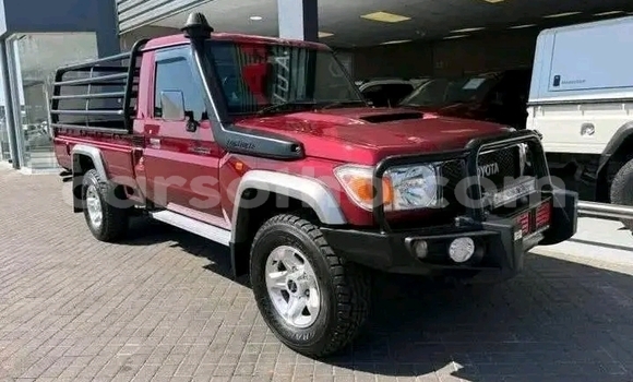 اشتري مستعمل Toyota Land Cruiser Red سيارة في Maseru في Maseru اشتري مستعمل Toyota Land Cruiser Red سيارة في Maseru في Maseru