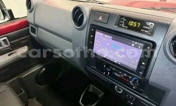 اشتري مستعمل Toyota Land Cruiser Red سيارة في Maseru في Maseru اشتري مستعمل Toyota Land Cruiser Red سيارة في Maseru في Maseru