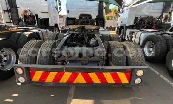اشتري مستعمل Mercedes‒Benz Truck White شاحنة في Maseru في Maseru اشتري مستعمل Mercedes‒Benz Truck White شاحنة في Maseru في Maseru